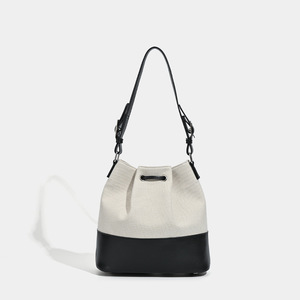 Sac bandoulière polyvalent pour homme en PU, petit format carré, style urbain, tendance, motif d'autruche, avec lettres - Product Image 2