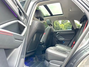 รถยนต์<span class=keywords><strong>มือ</strong></span><span class=keywords><strong>สอง</strong></span> <span class=keywords><strong>Audi</strong></span> <span class=keywords><strong>Q3</strong></span> ปี 2022 ขายดี รถ 5 ประตู 5 ที่นั่ง ขับเคลื่อน 4 ล้อ ไมล์น้อย พวงมาลัยซ้าย เกียร์อัตโนมัติ รถหรูมือ<span class=keywords><strong>สอง</strong></span> - Product Image 3