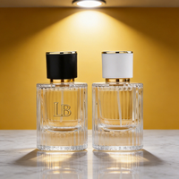 En stock, flacons de parfum en verre transparent côtelé de 30 ml, 50 ml, 100 ml, avec impression sur écran, boîtes d'emballage personnalisées