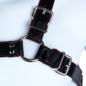 Juego de esposas y collar de bondage BDSM, juguetes sexuales, esposas de cuero PU con cinturón, ajustables para juegos SM para adultos, mujeres - Product Image 4