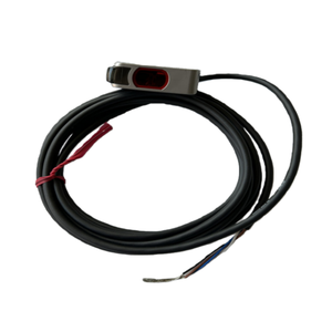 Amplificador KEYENCE LR-ZB250AP con Sensor Láser CMOS Integrado, Tipo Reflectante Cuadrado, Cable de 250 mm, con un Año de Garantía - Product Image 3