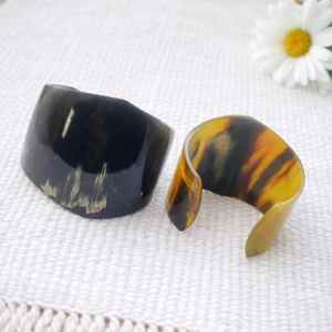 Bracelets en corne de buffle, artisanat naturel, bijoux faits à la main respectueux de l'environnement pour les tenues ethniques, les festivals et le style quotidien - Product Image 3
