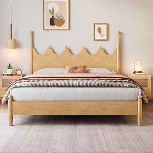 Lit double en bois massif nordique 1,35 m, cadre plateforme, meubles de chambre durables - Product Image 1