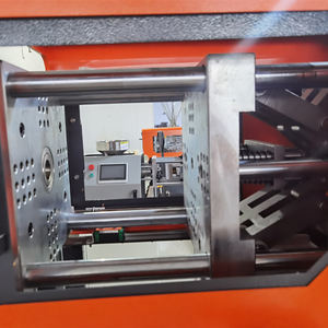 Diseño avanzado Máquina de moldeo por inyección pequeña de plástico horizontal de 15 toneladas Máquina de inyección de plástico de escritorio eléctrica - Product Image 3