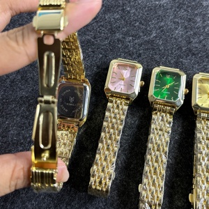 Nouvelle montre carrée à quartz pour étudiante, montre en alliage légère et luxueuse pour femme, bracelet en acier, montre simple et tendance pour étudiante - Product Image 6