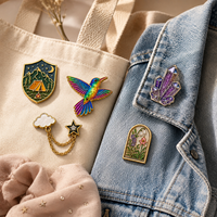 En gros, Pin's en émail souple et métal, personnalisables avec logo, à l'esthétique mignonne et de style dessin animé, badges personnalisés pour sacs à dos, chapeaux et cadeaux