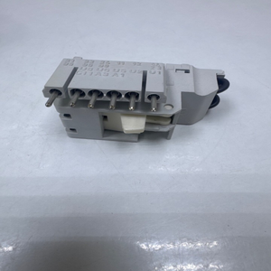 Origineel merk 1SDAO13856R1 <span class=keywords><strong>2</strong></span> omschakelcontacten Open/Gesloten S345 - Product Image 1