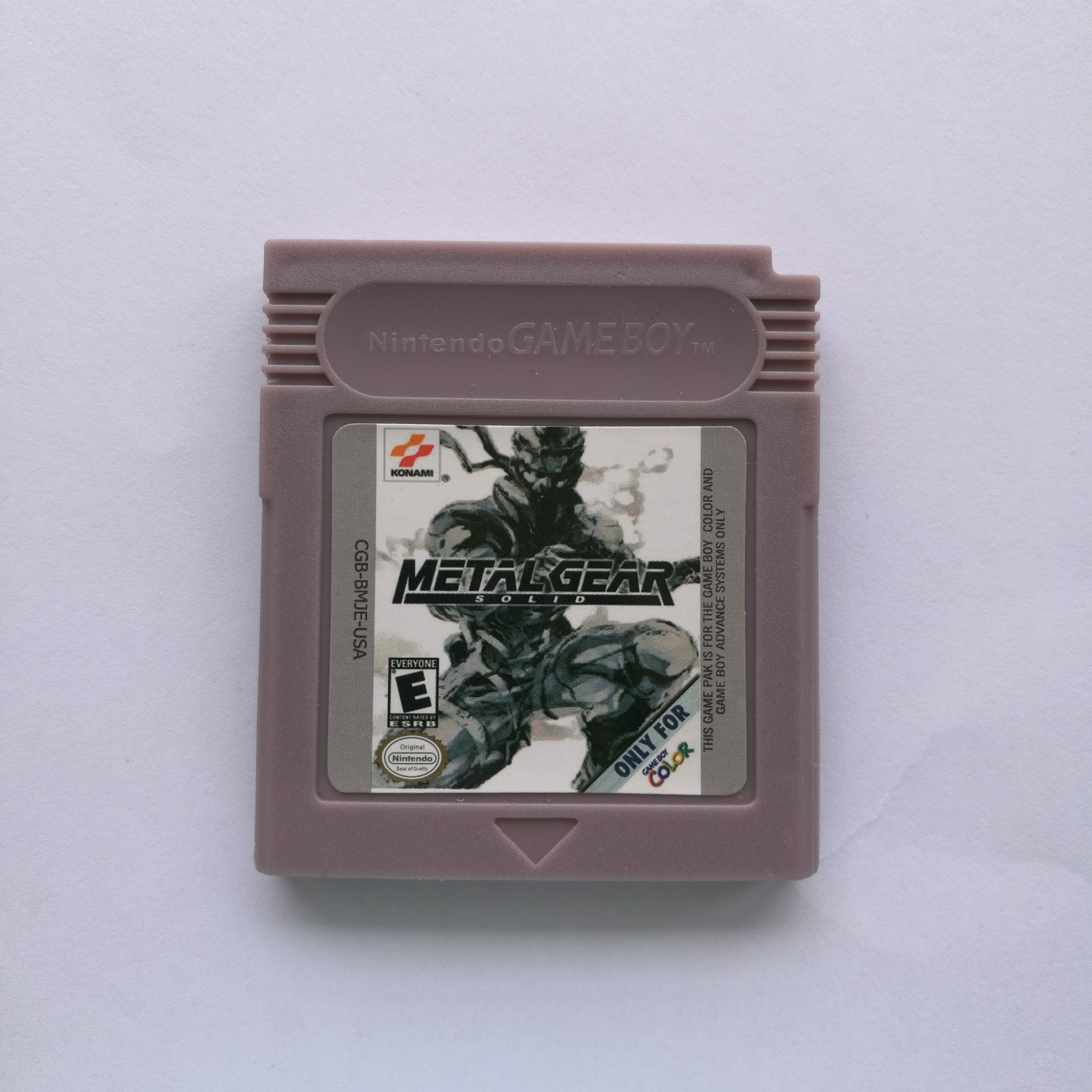 Carro Metal Gear Solid negro