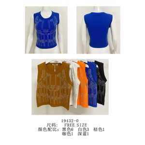 Forniture all'ingrosso di abiti Casual da donna taglie libere alla moda con borchie senza maniche - Product Image 1