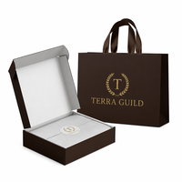 Cajas de Cartón Corrugado con Forro de Esponja Reciclada en Color Personalizado, Cajas de Embalaje para Ropa y Joyería