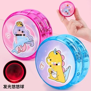 Jouet <span class=keywords><strong>Yoyo</strong></span> pas cher jeu magique <span class=keywords><strong>Yoyo</strong></span> lumineux avec motif Sti-tch San-rio personnalisé drô<span class=keywords><strong>le</strong></span> lueur dans <span class=keywords><strong>le</strong></span> noir <span class=keywords><strong>Yoyo</strong></span> en plastique de haute qualité - Product Image 5