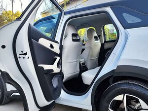 Voiture électrique urbaine BYD Yuan up 2025, édition Exceed, autonomie de 401 km, pilote automatique L2, sièges électriques, caméra 360°, voitures d'occasion - Product Image 6