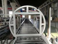 Équipement de laminage automatique à colle PUR pour panneaux de base en bois, laminage de film PVC, découpe des bords et machine de repressage