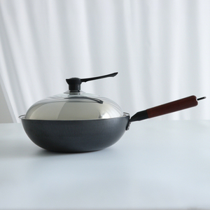 <strong>Top</strong> Selling Eco-Friendly Iron Flat <strong>Wok</strong> Inner Fish Scale Texture Nitriding Process High Purity Non-Stick Rust-Proof 18L Capacity - Product Image 2