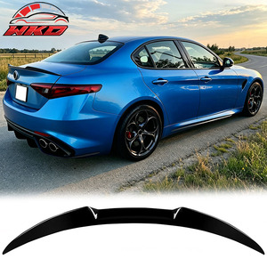 Alerón Trasero Estilo OE para Alfa Romeo Giulia 2017-2026, Negro Brillante - Product Image 1