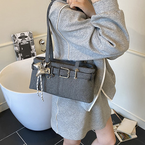<span class=keywords><strong>Bolso</strong></span> <span class=keywords><strong>de</strong></span> Hombro <span class=keywords><strong>de</strong></span> Poliéster para <span class=keywords><strong>Mujer</strong></span>, Diseño Exclusivo, Estilo Retro, con Cierre <span class=keywords><strong>de</strong></span> Cinturón <span class=keywords><strong>de</strong></span> Cuero PU, <span class=keywords><strong>de</strong></span> Alta Gama, para Motocicleta - Product Image 5