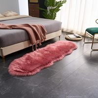 Tapis en fausse fourrure de mouton moderne, écologique, adapté aux animaux domestiques, épais, moelleux, doux, pelucheux, shaggy, pour chambre à coucher, chevet, canapé, chaise