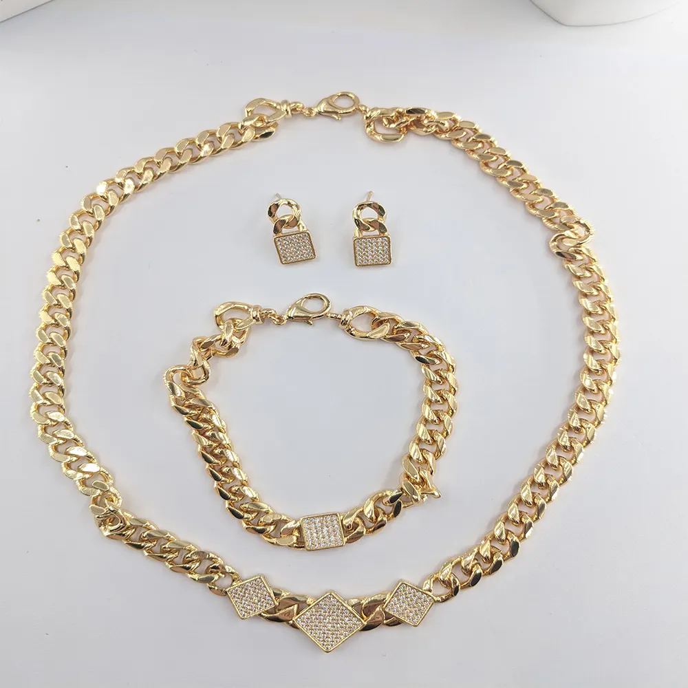 Custom Jewelry Gold Plated Fashion Jewelry Set Wholesale High Quality Men Women Gifts 18k Gold Brass Fashion