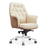 Chaise de bureau de direction moderne de luxe en cuir véritable, ergonomique, à dossier haut capitonné, pivotante, avec base en aluminium