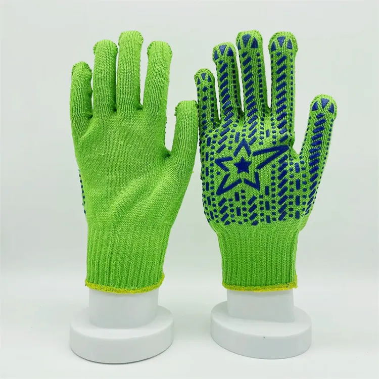Fashionable green slip-proof cotton polyester safety work gloves with pvc dotted
