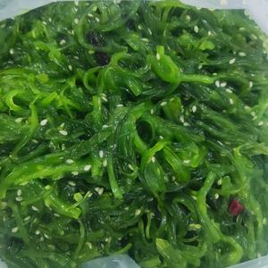 Salade d'algues japonaises Chuka Wakame congelées de haute qualité aromatisée aux légumes Algues Wakame en vrac - Product Image 1