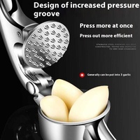 Zinklegering Gehaktmachine Knoflookpers Ergonomisch Gemakkelijk Te Knijpen Handvat Stevig Ontwerp Zachte Knoflookbreker Pers Fruit Groentegereedschap