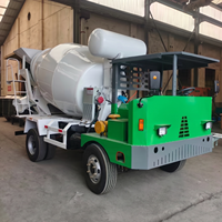Tricycle bétonnière mini 3 roues 2m³ diesel pour le transport de ciment sur sites de construction ruraux étroits