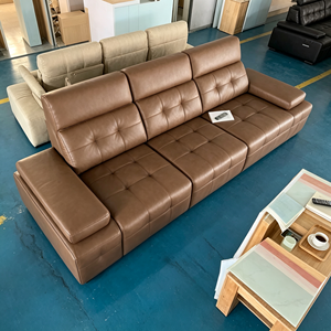Sofá Seccional Moderno de Cuero PU Color Bronceado con Brazos Cuadrados y Diseño Acolchado para Sala de Estar - Product Image 6
