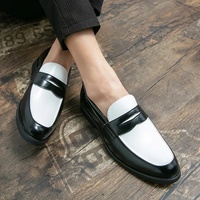 Mocassins de luxe italiens pour hommes, chaussures en cuir noir et blanc, à enfiler, à semelle souple, décontractées, pour mariage