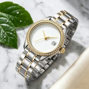 <span class=keywords><strong>Montre</strong></span> pour <span class=keywords><strong>femme</strong></span> personnalisée <span class=keywords><strong>bicolore</strong></span> avec photo et logo personnalisés, cadran blanc, <span class=keywords><strong>montre</strong></span> pour <span class=keywords><strong>femme</strong></span> en acier inoxydable pour cadeau d'anniversaire - Product Image 4