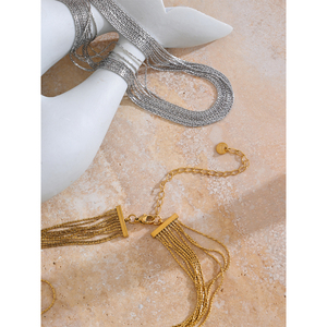 JINYOU 4253 <span class=keywords><strong>Collana</strong></span> a Catena Multistrato Minimalista ed Elegante in Acciaio Inossidabile Placcato Oro 18K PVD di Alta Qualità - Product Image 2