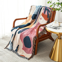 Wholesale Modern Geometric Woven Eco-Friendly All-Season Portable Throw Luxury Jacquard Blanket Tassel Sofa Couch Bed Decoration
