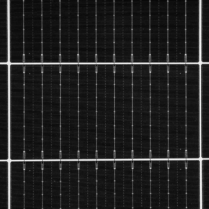 415W Silver Frame Bifacial Street Solar Module Monocrystalline Silicon N-Type 18V Max Power for Industrial Use 420W Output