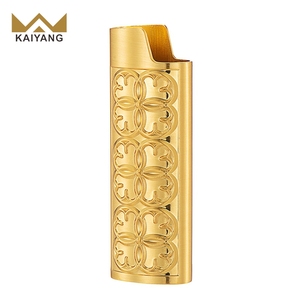 Étui en métal Sakura de grande taille pour <span class=keywords><strong>briquet</strong></span> <span class=keywords><strong>BIC</strong></span> J6 - Product Image 4