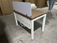 Bureau de travail modulaire et durable avec écran de confidentialité, table d'ordinateur moderne pour personnel, structure en acier pour chambre et salle de formation