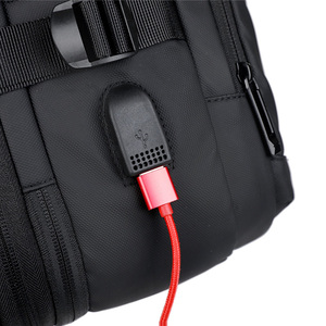 תיק גב יוניסקס גדול ועמיד למים מבד אוקספורד עם פתח USB, עיצוב מתקדם, לוגו בהתאמה אישית, מתאים לנסיעות עסקים, למחשב נייד, מבוקש מאוד. - Product Image 4