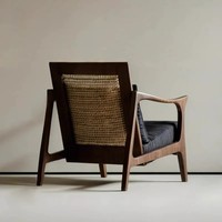 Fauteuil simple en bois massif DISHI avec dossier en bois, idéal pour salon, maison d'hôtes, balcon, mobilier vintage, chaises de loft