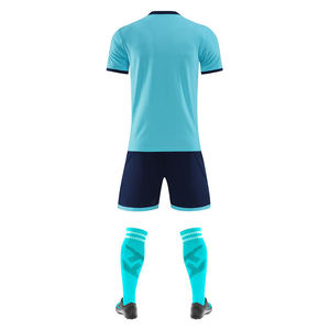 Tenues de football pour adultes de haute qualité fabriquées en Chine, imprimées numériquement en rouge, avec logo d'équipe, shorts d'été à séchage rapide - Product Image 1