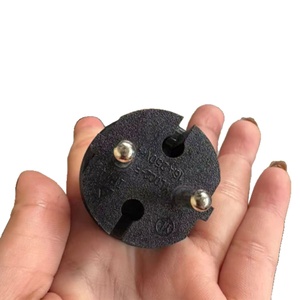 Trituradora de Jardín Multifuncional/Cortadora de Cuchillas 2600W con Bolsa, 9.1kg, Hecho en China - Product Image 3