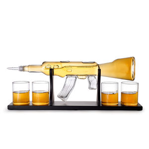 Dispensador de licor para decoración de Bar en casa Base <span class=keywords><strong>Ak</strong></span> 47 Gun Whisky Decantador Juego de regalo con vidrio y vino de madera <span class=keywords><strong>Vodka</strong></span> Botella de vidrio Zhonglong - Product Image 1