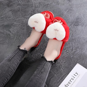 Nouveau femmes maison pantoufles doux fourrure amour coeur chaussures mode chaud en peluche chaussures femme sans lacet appartements femme diapositives - Product Image 3