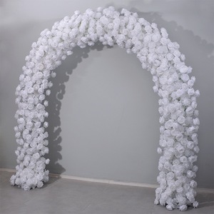Soporte de marco de flores curvo romántico para despedida de soltera, compromiso y fondo de fotomatón - Product Image 1