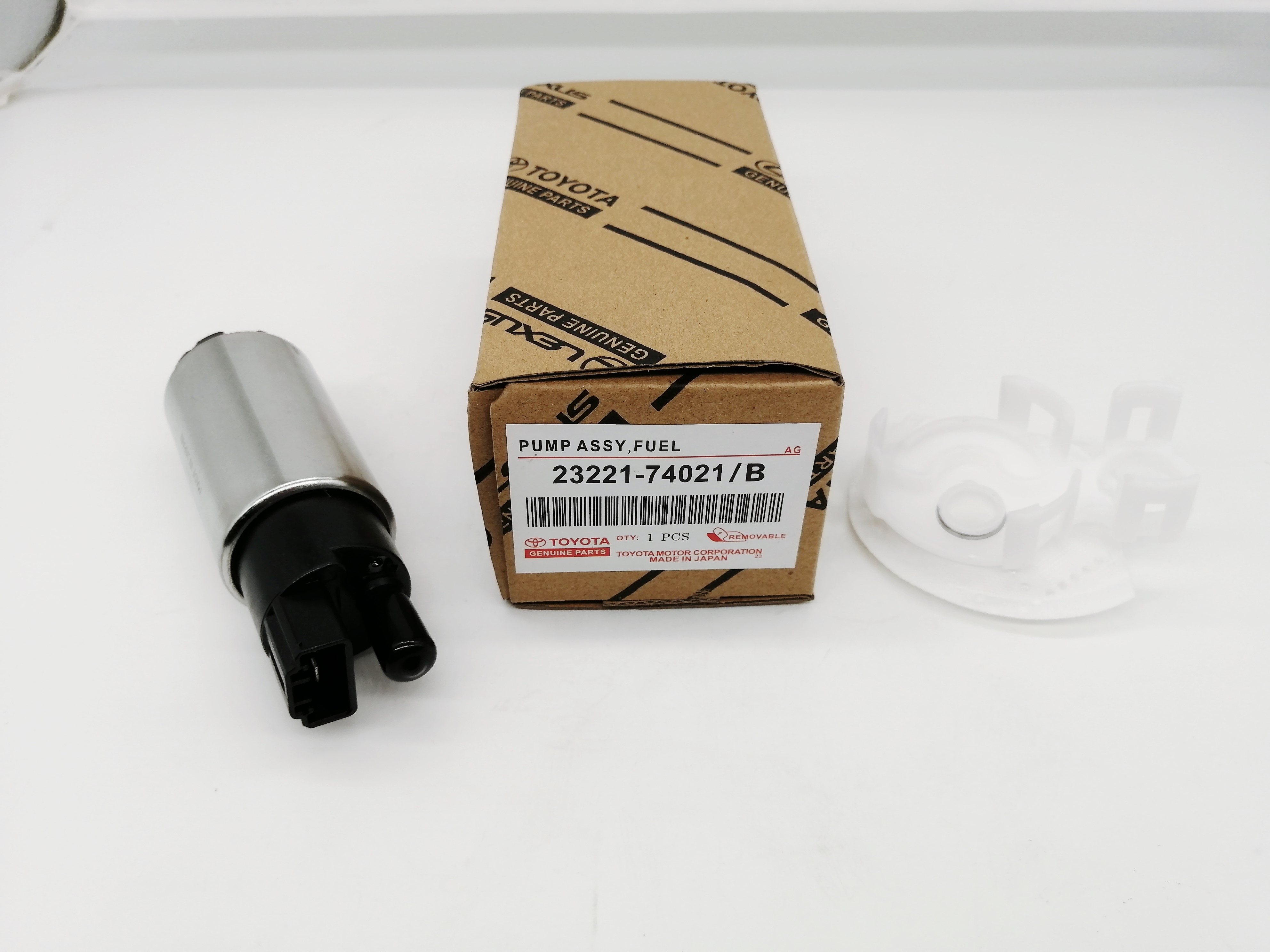 燃料ポンプTOYOTA CAMRY SXV10 SXV20 ST191 VCV 23221-74021自動