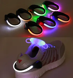 Clip LED para zapatos, luces de seguridad con batería reemplazable, Color estable, modos de Flash y encendido/apagado, adecuado para correr, trotar y caminar