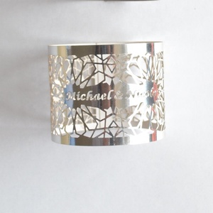 Nhẫn Khăn Ăn Tùy Chỉnh Cắt Laser Để Bàn Tiệc Cưới Màu Vàng Sang Trọng Chữ Lồng - Product Image 2