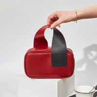 Sac de maquillage en PVC bon marché sac cosmétique accessoires de voyage pour femmes, petite pochette à fermeture éclair organisateur de sac de maquillage pour le voyage ou un usage quotidien