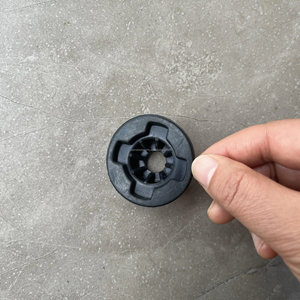 공기 청정기 조립 고무 마운트 닛산 그랜드 livina latio sylphy 공기 필터 장착 부시 16557-6N200 16557-6N20A - Product Image 3