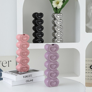 <span class=keywords><strong>Vaso</strong></span> per la Festa degli Insegnanti, <span class=keywords><strong>Vaso</strong></span> a Torre in Ceramica a Forma di <span class=keywords><strong>Cuore</strong></span>, Design Moderno e Semplice, <span class=keywords><strong>Vaso</strong></span> Creativo ad Alto Valore Cromatico, Vendita all'Ingrosso - Product Image 4