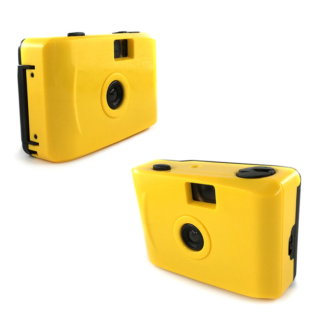 Reusable 35mm Film Camera 135Compatible F/8 26mm Lens 1/100s Shutter Focus Free Lightweight Film Not Included