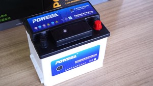 Meilleures ventes Nouvelle <span class=keywords><strong>batterie</strong></span> au plomb sans entretien POWSEA 12V L2400/DIN45 <span class=keywords><strong>Batterie</strong></span> de <span class=keywords><strong>voiture</strong></span> automatique pour véhicules Démarrage/Arrêt - Product Image 4